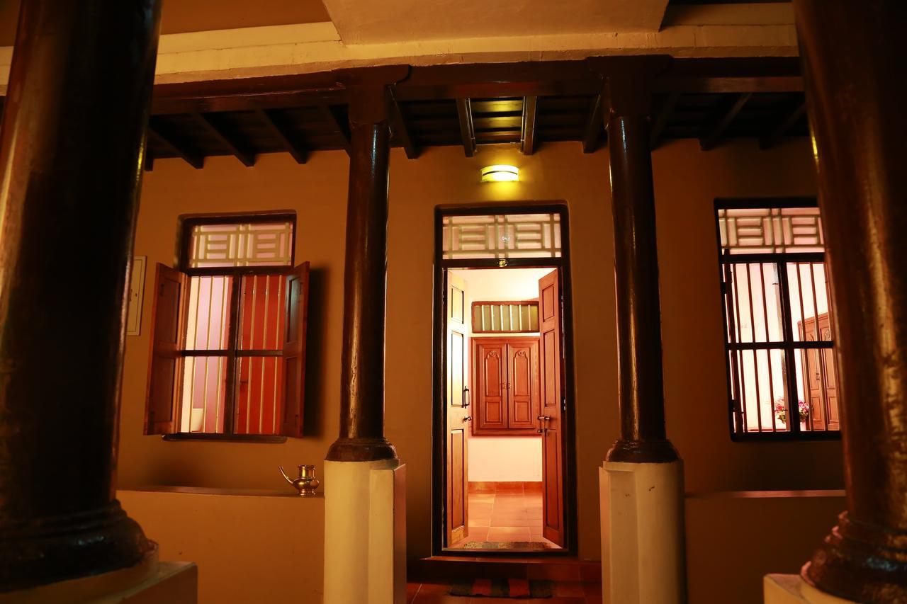 Gurukripa Heritage Hotel Thrissur Buitenkant foto