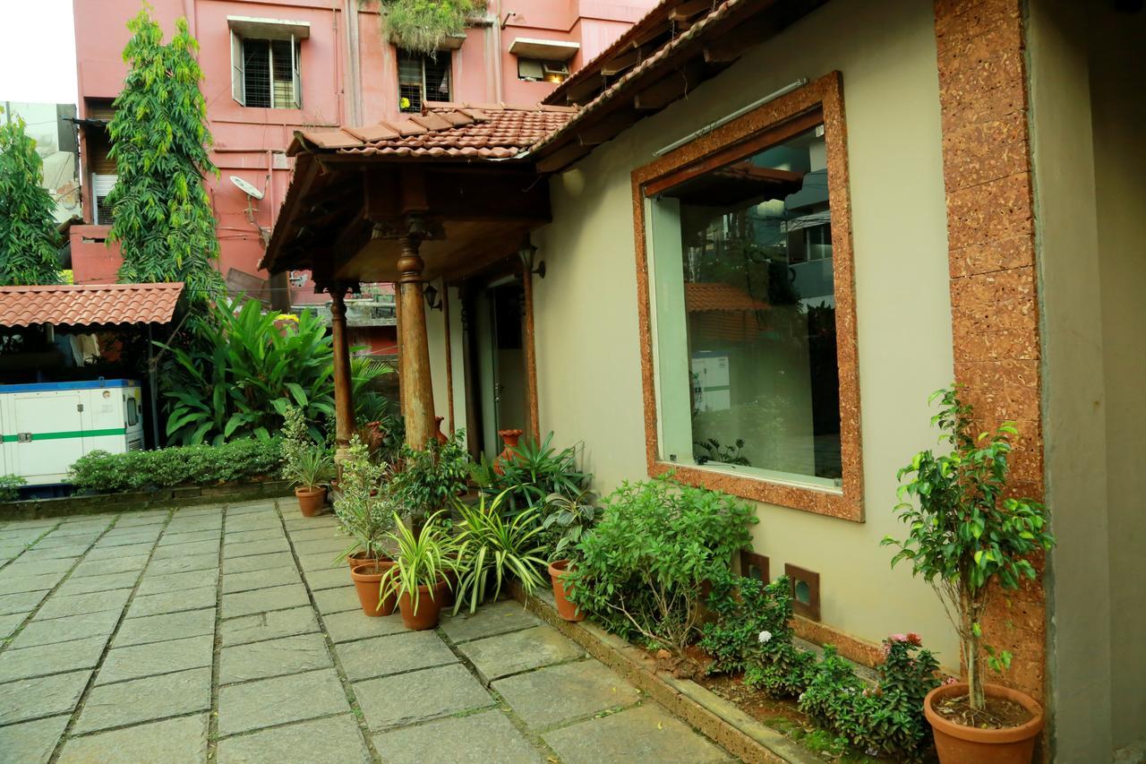 Gurukripa Heritage Hotel Thrissur Buitenkant foto